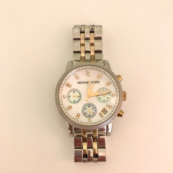 Michael Kors two- toned watch - Picture 2 of 7